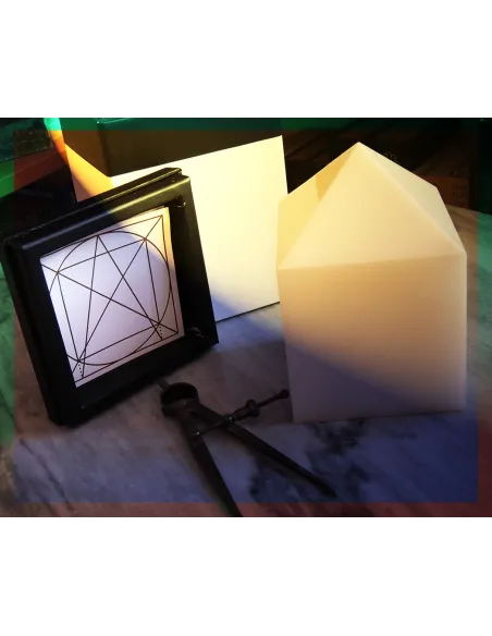 livres|esoterisme|Toysondor|Pierre cubique à pointe|90,00&nbsp;€|Décors symboliques